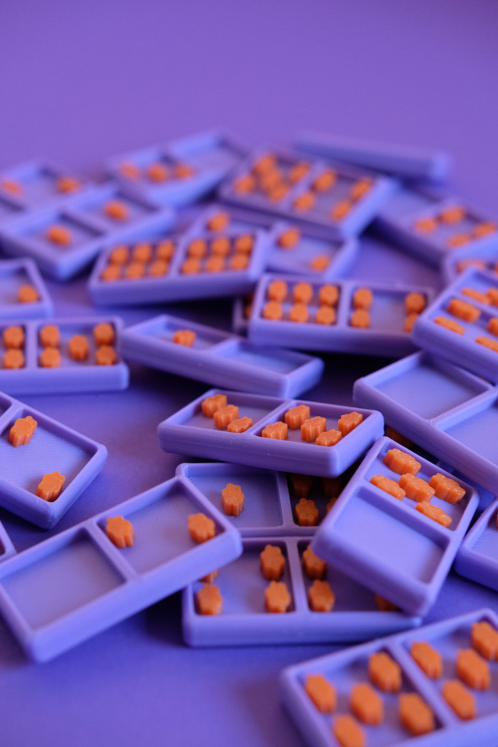 Kiki Dominoes (Purple - Orange)