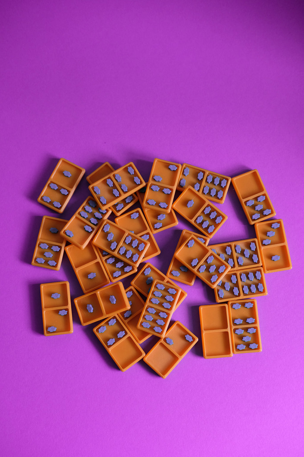 Kiki Dominoes (Orange - Purple)