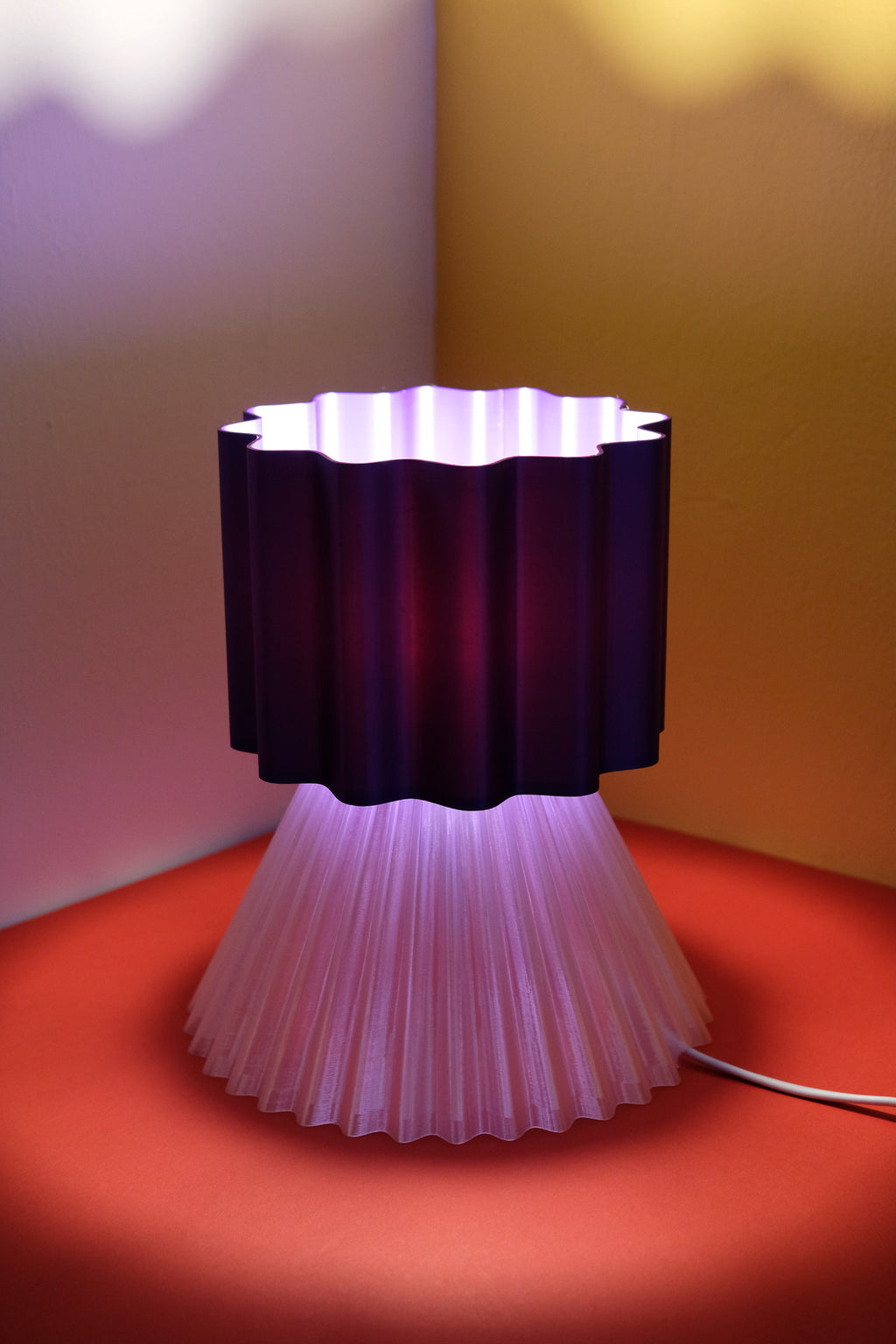 LOOMA - DRESS Tablelamp (Silk Purple - Transparent)